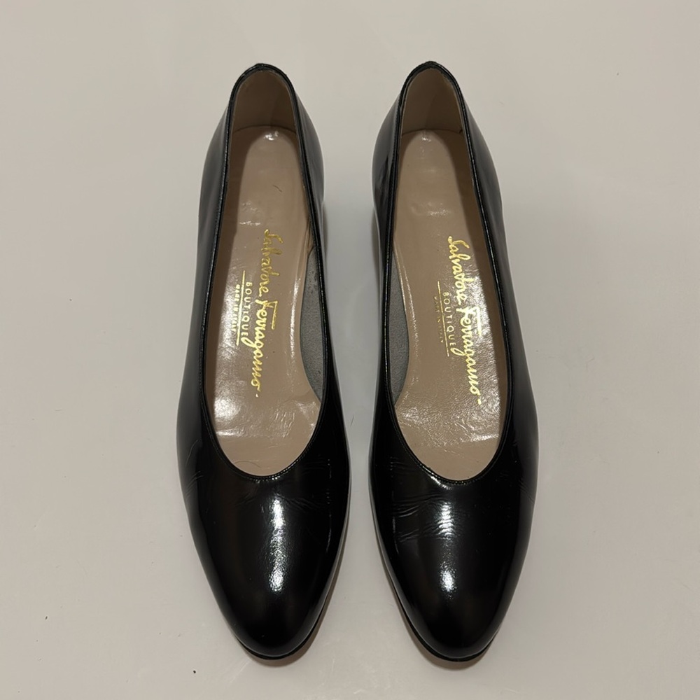 Salvatore Ferragamo Black Italian Heels. Size 8. Condition- 8 out of 10.